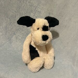 Jellycat Black and Cream Plush Dog Toy
MEDIUM BASHFUL CREAM & BLACK PUPPY